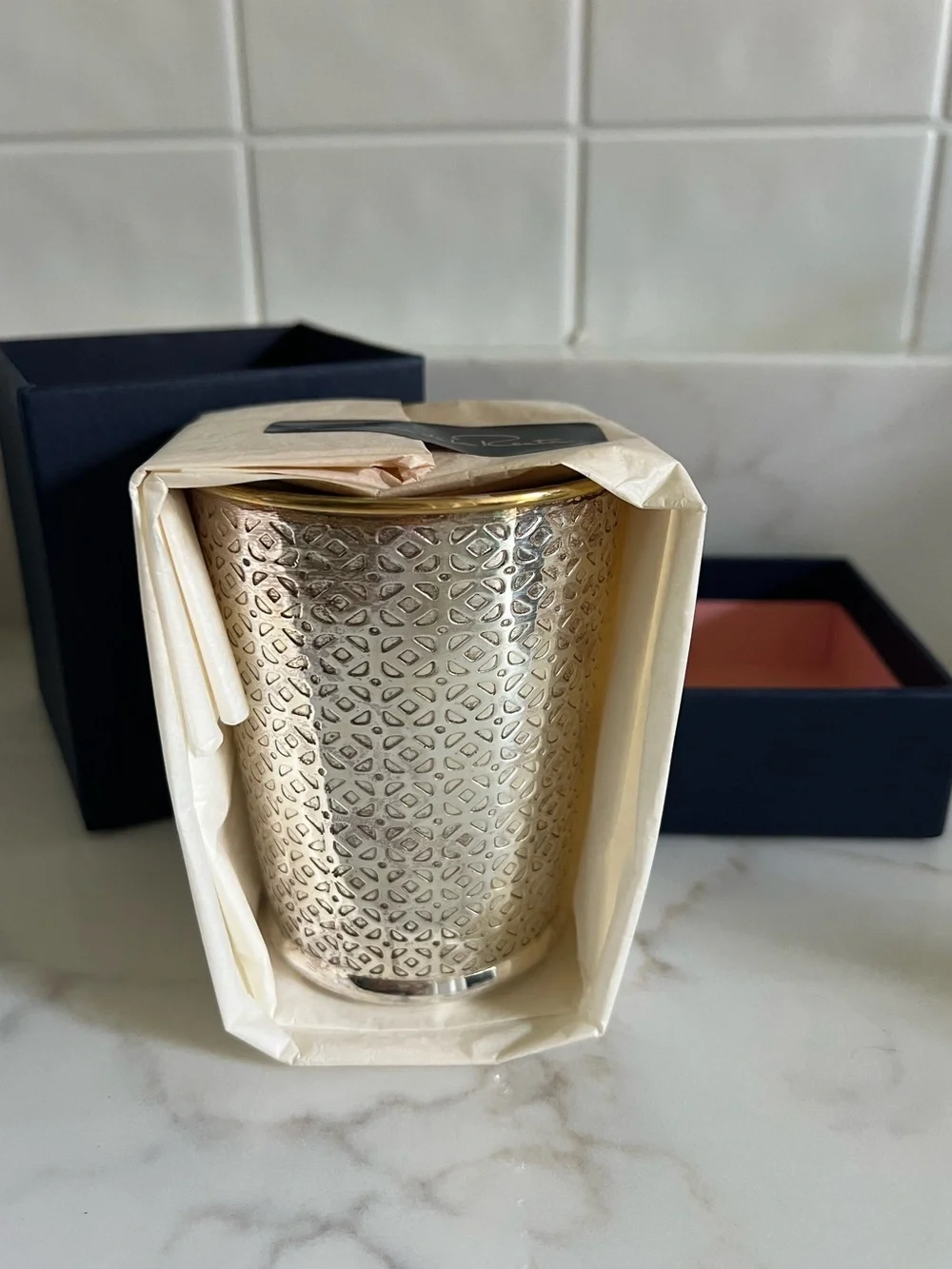 NIB Oscar de la Renta Orange Clove Holiday Candle - 10.5oz